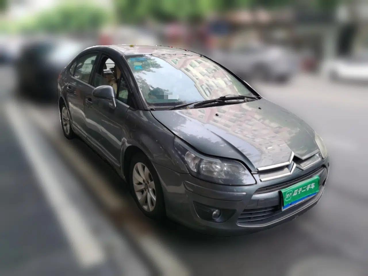 Citroen C-Quatre 2011 Sedan 1.6L Automatic Fashion Edition — миниатюра 3