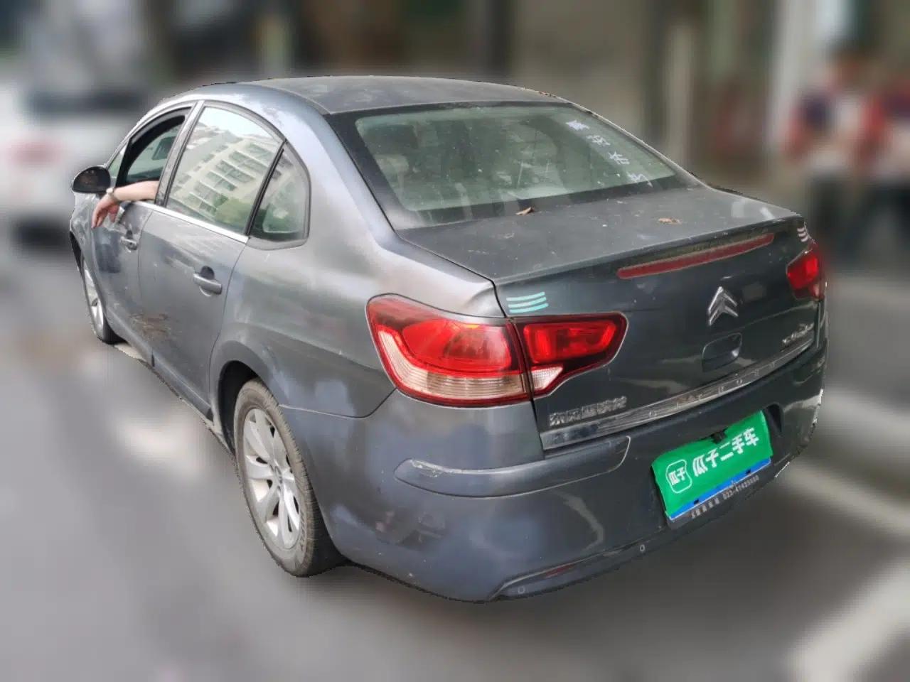 Citroen C-Quatre 2011 Sedan 1.6L Automatic Fashion Edition — миниатюра 4