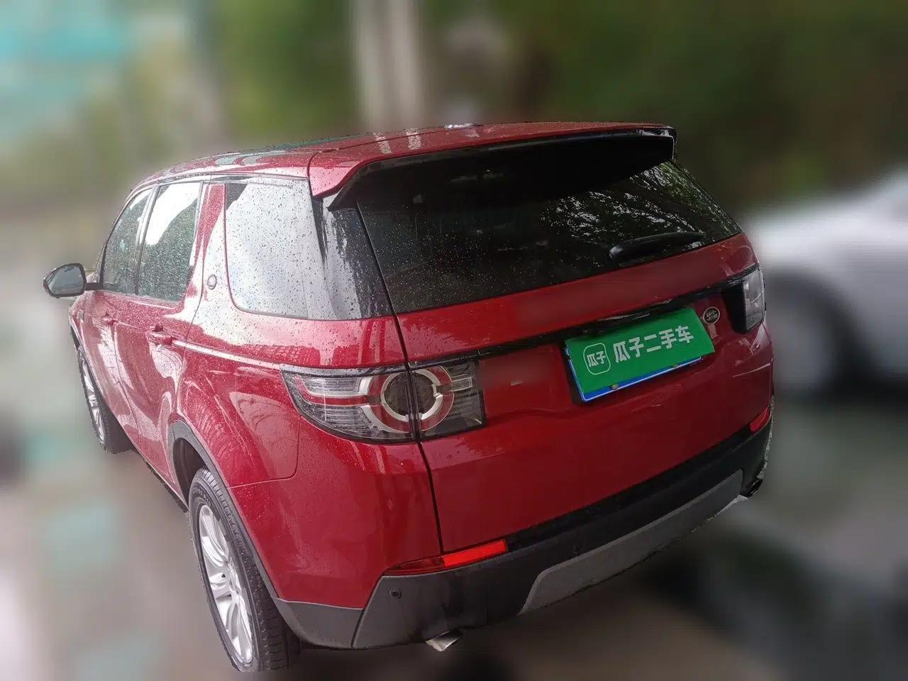 Land Rover Discovery Sport 2017 2.0T SE — миниатюра 4