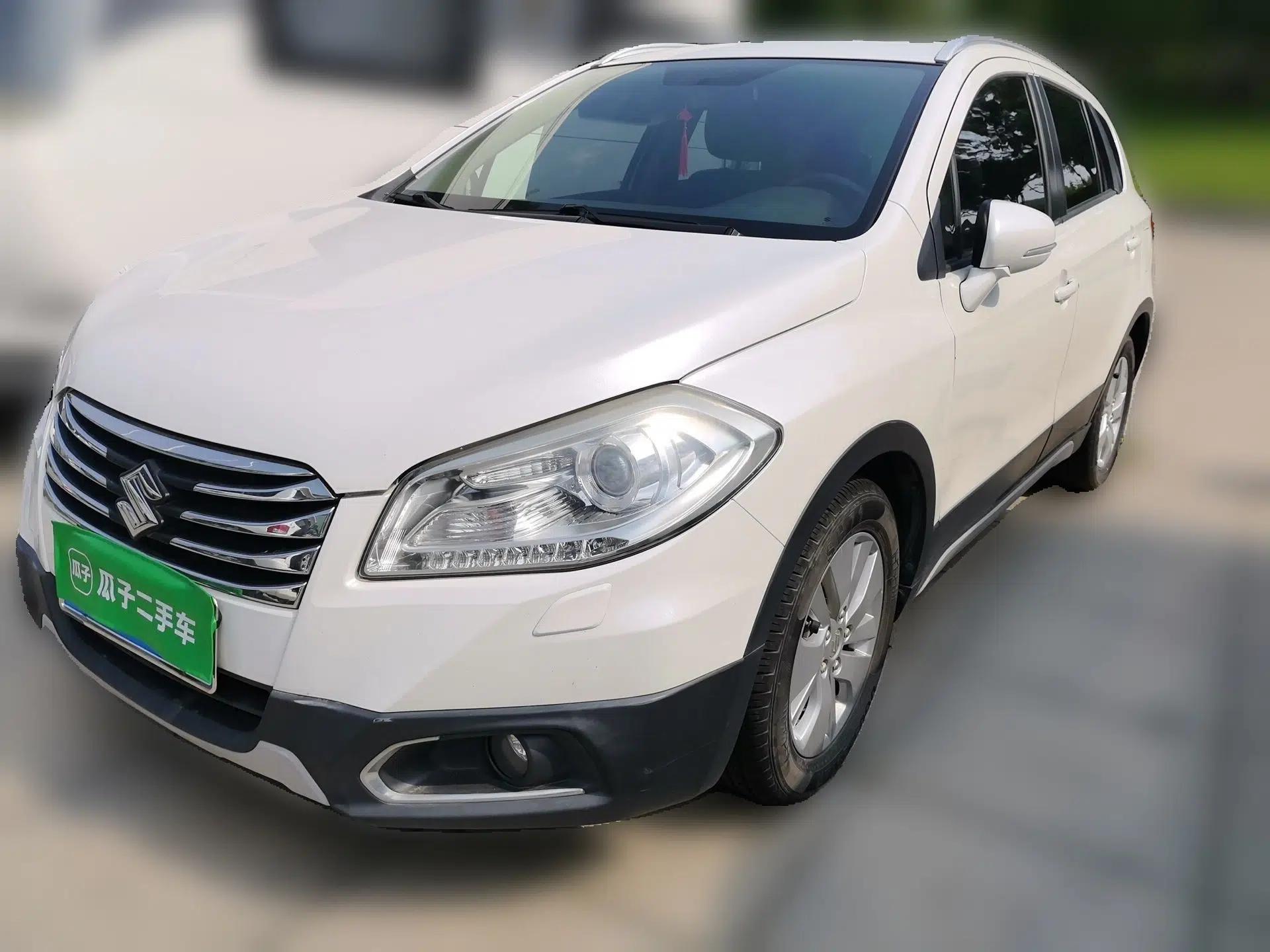 Suzuki S-Cross 2014 1.6L CVT Two-Wheel Drive Elite Version — миниатюра 1