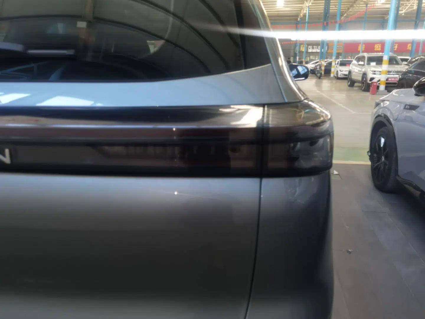 Chery Fengyun T8 2025 1.5T 130 km Luxury Edition 5-Seater — миниатюра 9