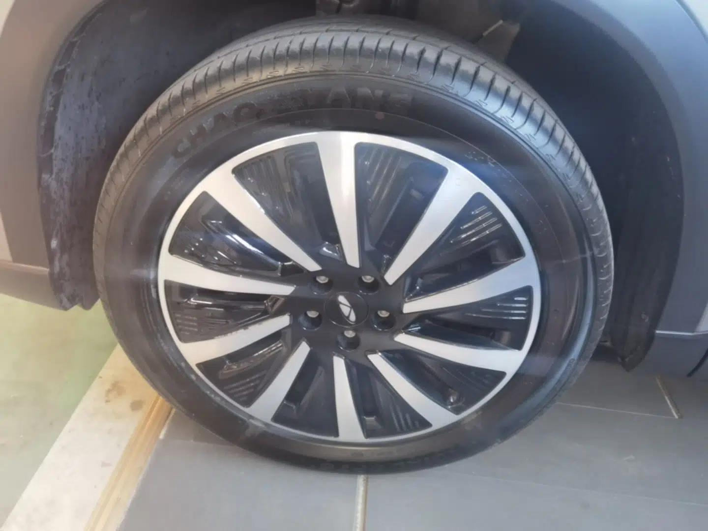 Chery Fengyun T8 2025 1.5T 130 km Luxury Edition 5-Seater — миниатюра 10