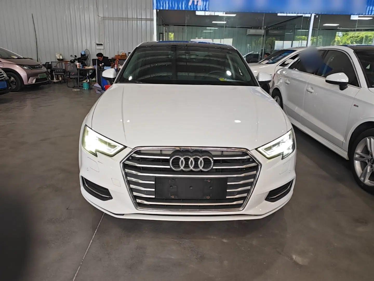 Audi A3 2019 Limousine 35 TFSI Style Edition China VI Emission Standard — миниатюра 2