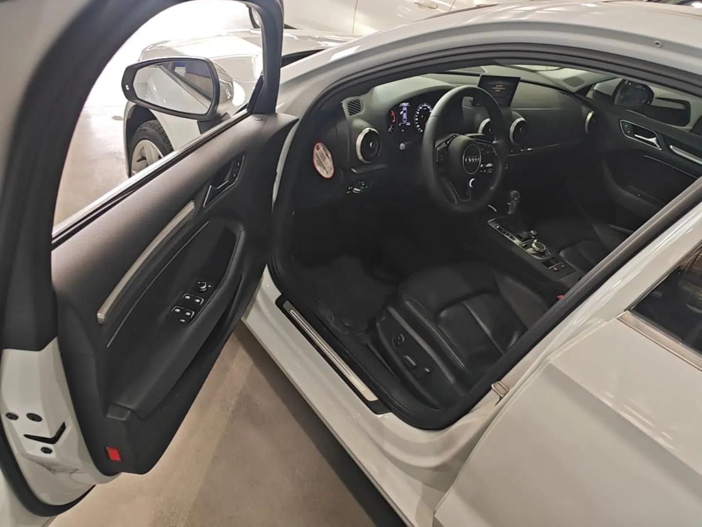 Audi A3 2019 Limousine 35 TFSI Style Edition China VI Emission Standard — миниатюра 18