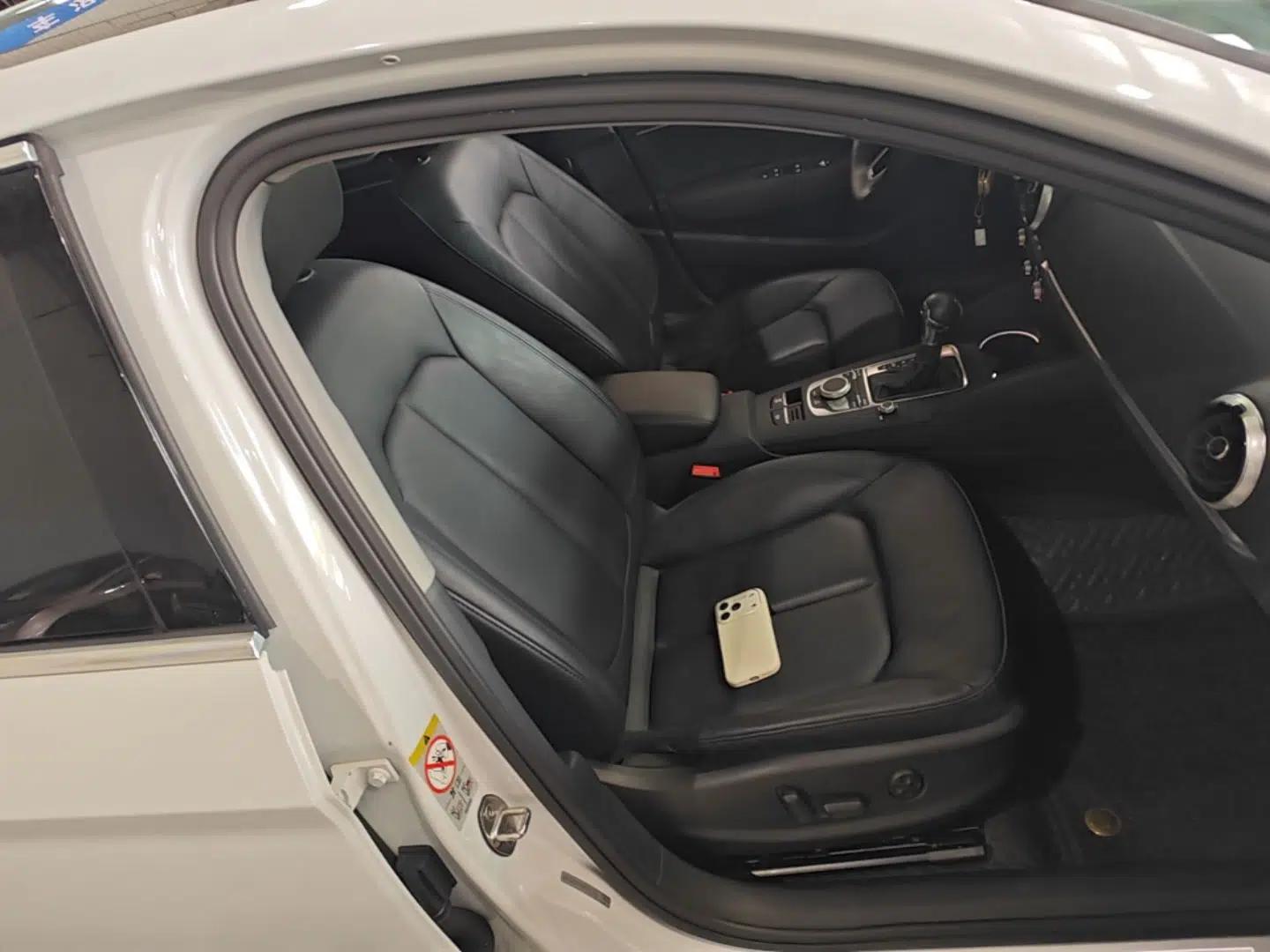 Audi A3 2019 Limousine 35 TFSI Style Edition China VI Emission Standard — миниатюра 19