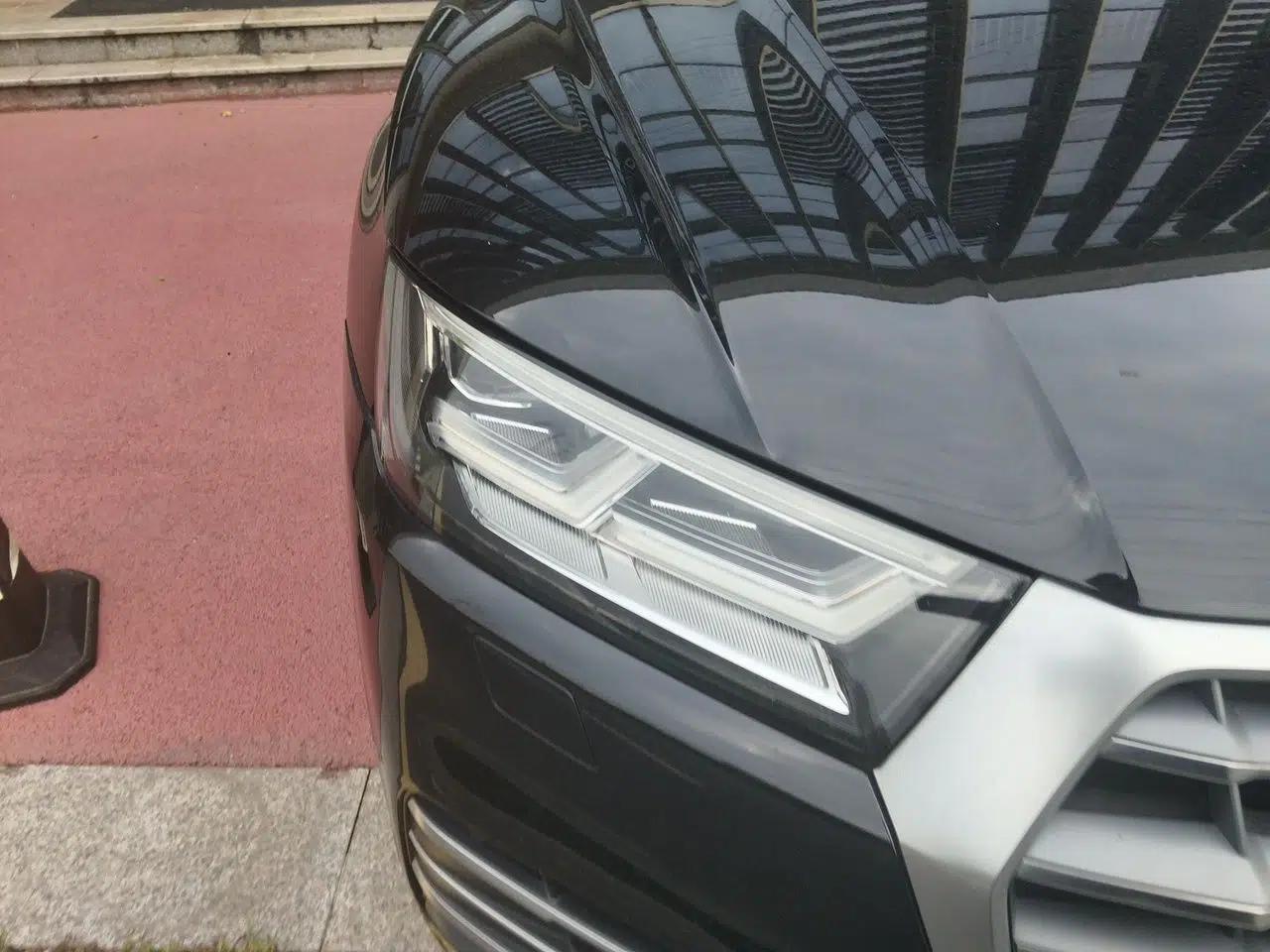 Audi Q5L 2020 Updated 40 TFSI Prestige Fashion Edition — миниатюра 7