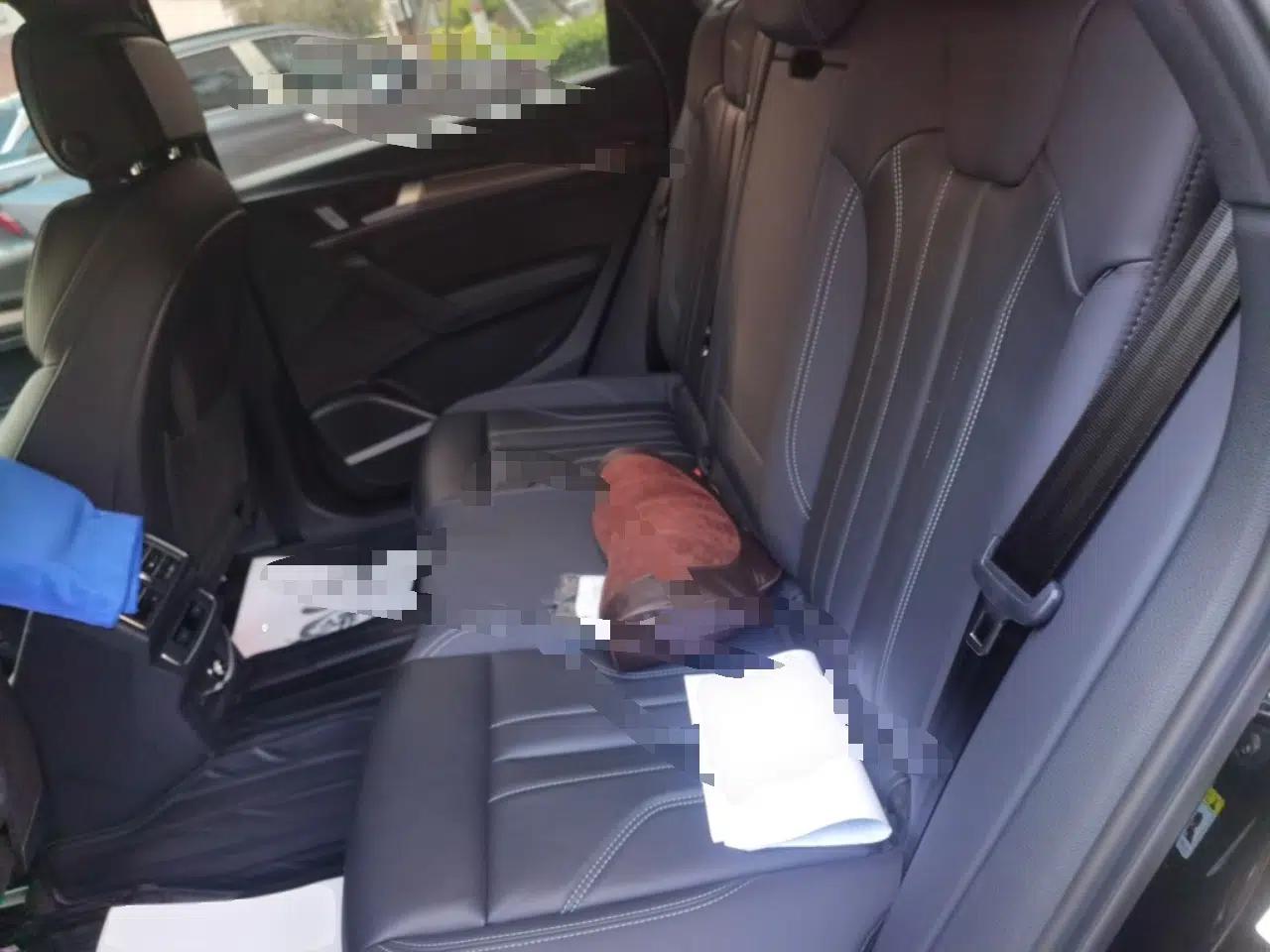 Audi Q5L 2024 45 TFSI Luxury Dynamic Model — миниатюра 17
