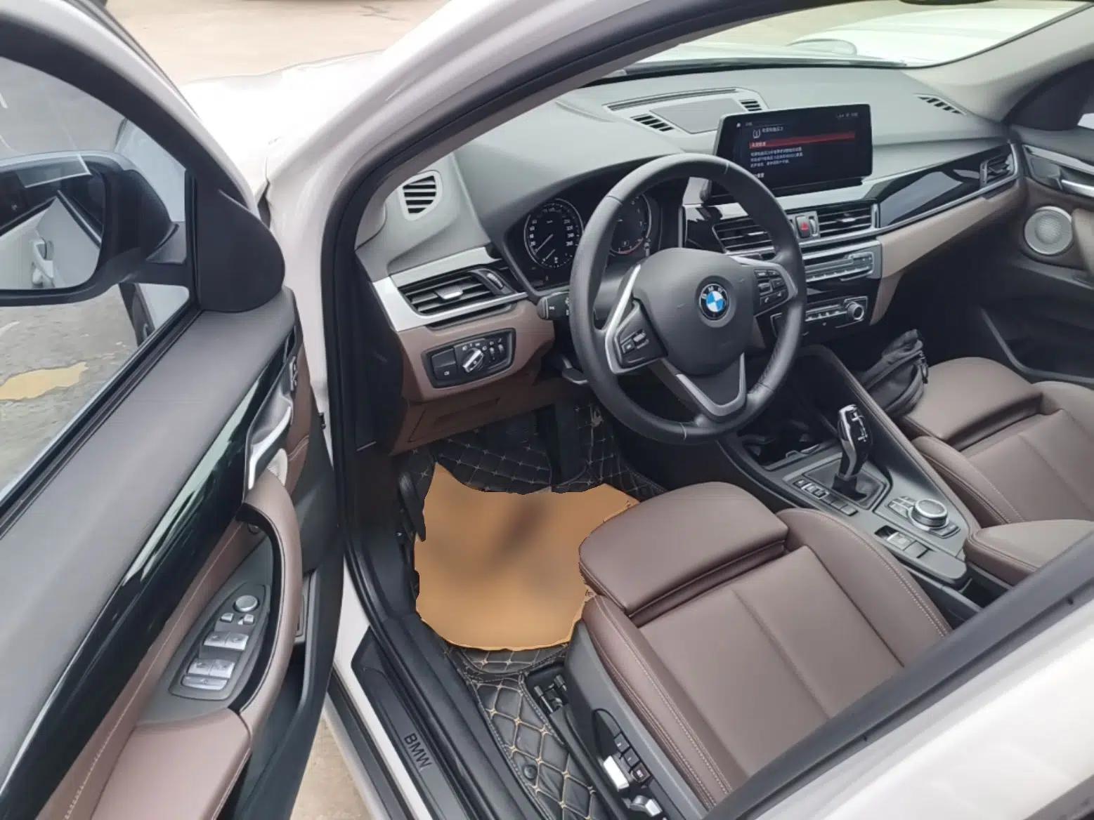 BMW X1 2022 sDrive20Li Fashion Model — миниатюра 18