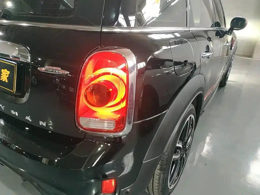 MINI JCW COUNTRYMAN 2018 2.0T JOHN COOPER WORKS A — миниатюра 24