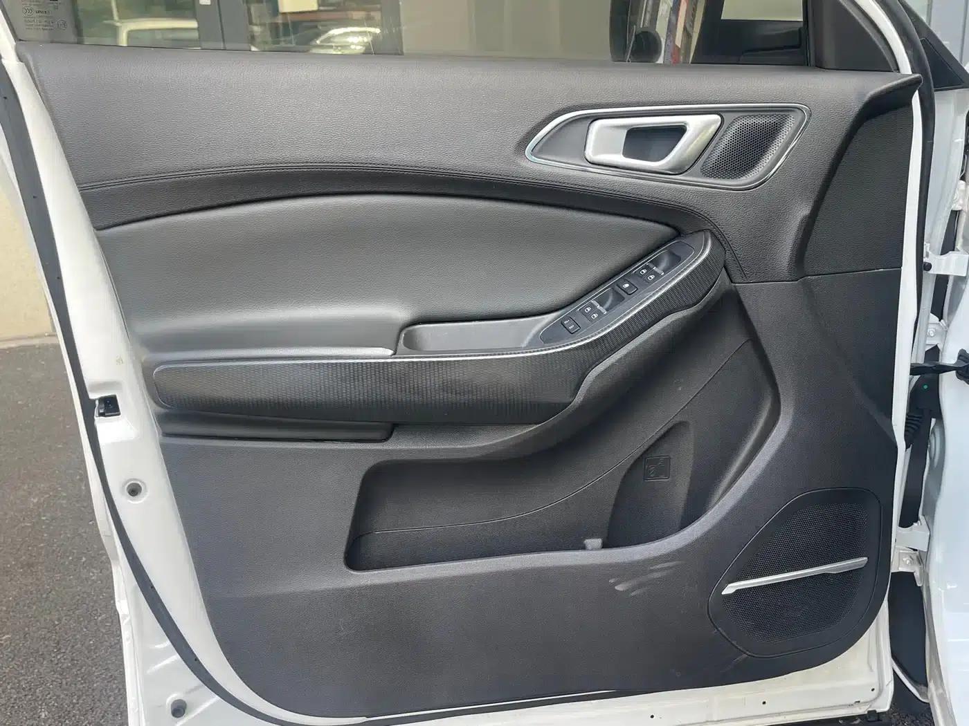 Chery Tiggo 5x 2019 1.5L CVT Smart Edition — миниатюра 23