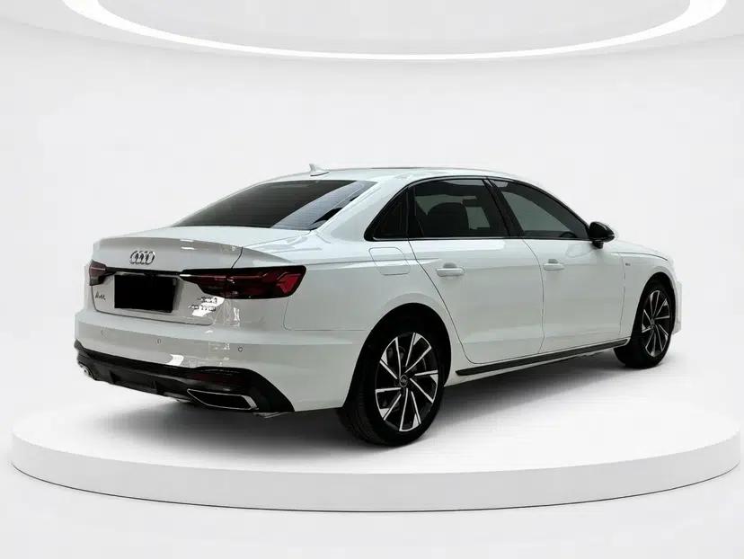 Audi A4L 2023 40 TFSI Luxury Dynamic Model — миниатюра 15