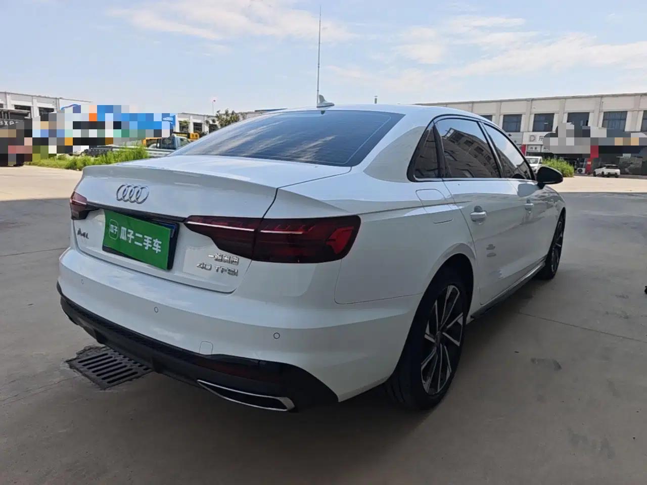 Audi A4L 2023 40 TFSI Luxury Dynamic Model — миниатюра 6