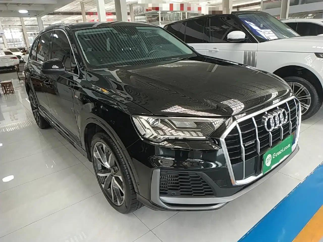 Audi Q7 2023 55 TFSI quattro S line Sport Edition — миниатюра 3