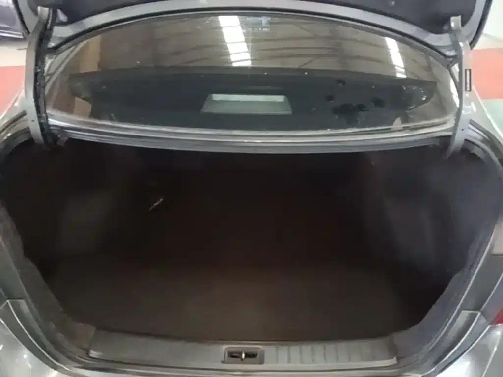 Nissan Sylphy 2022 Classic 1.6XE CVT Comfort Edition — миниатюра 19