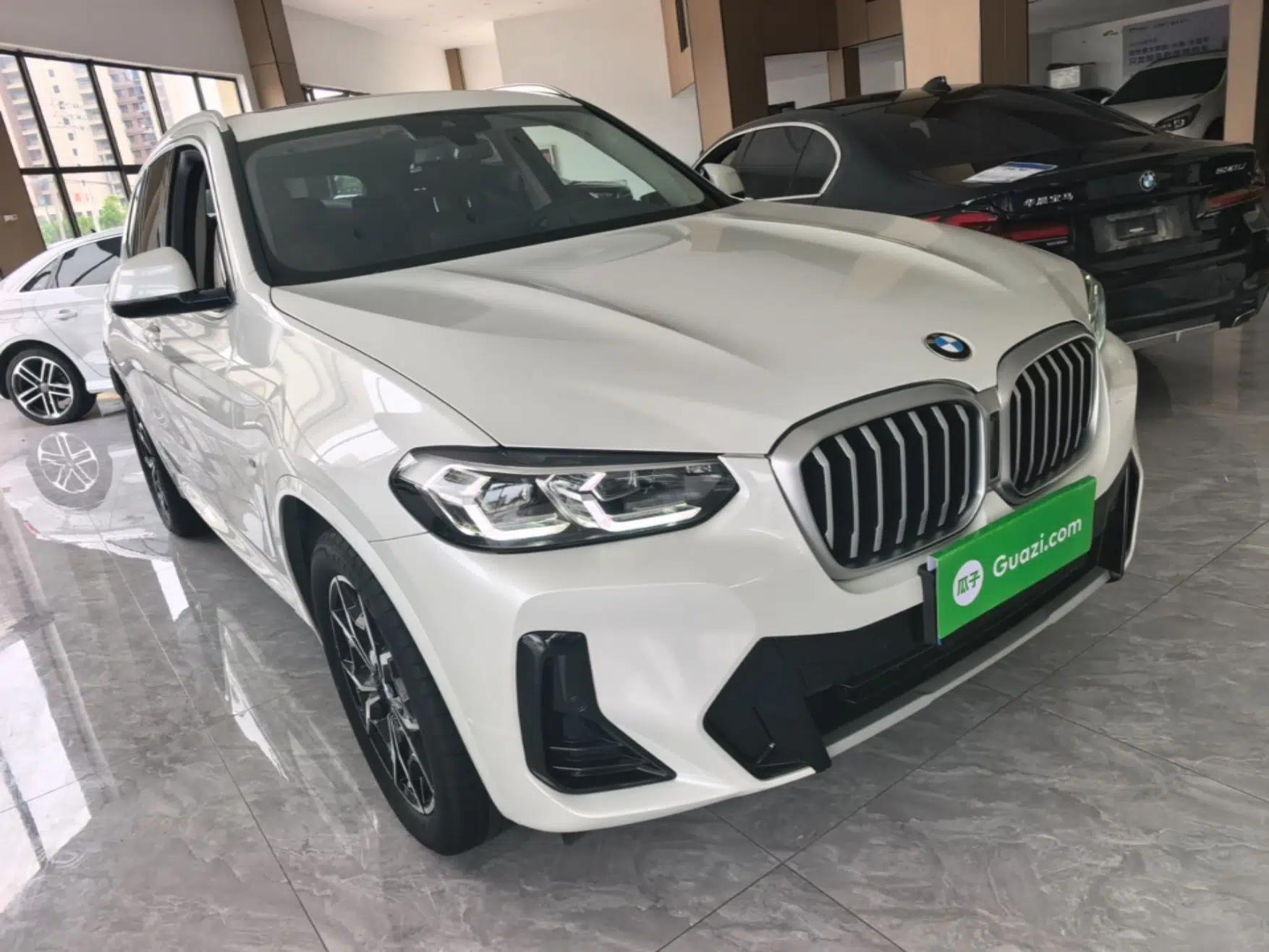 BMW X3 2023 xDrive25i M Sport Package — миниатюра 3
