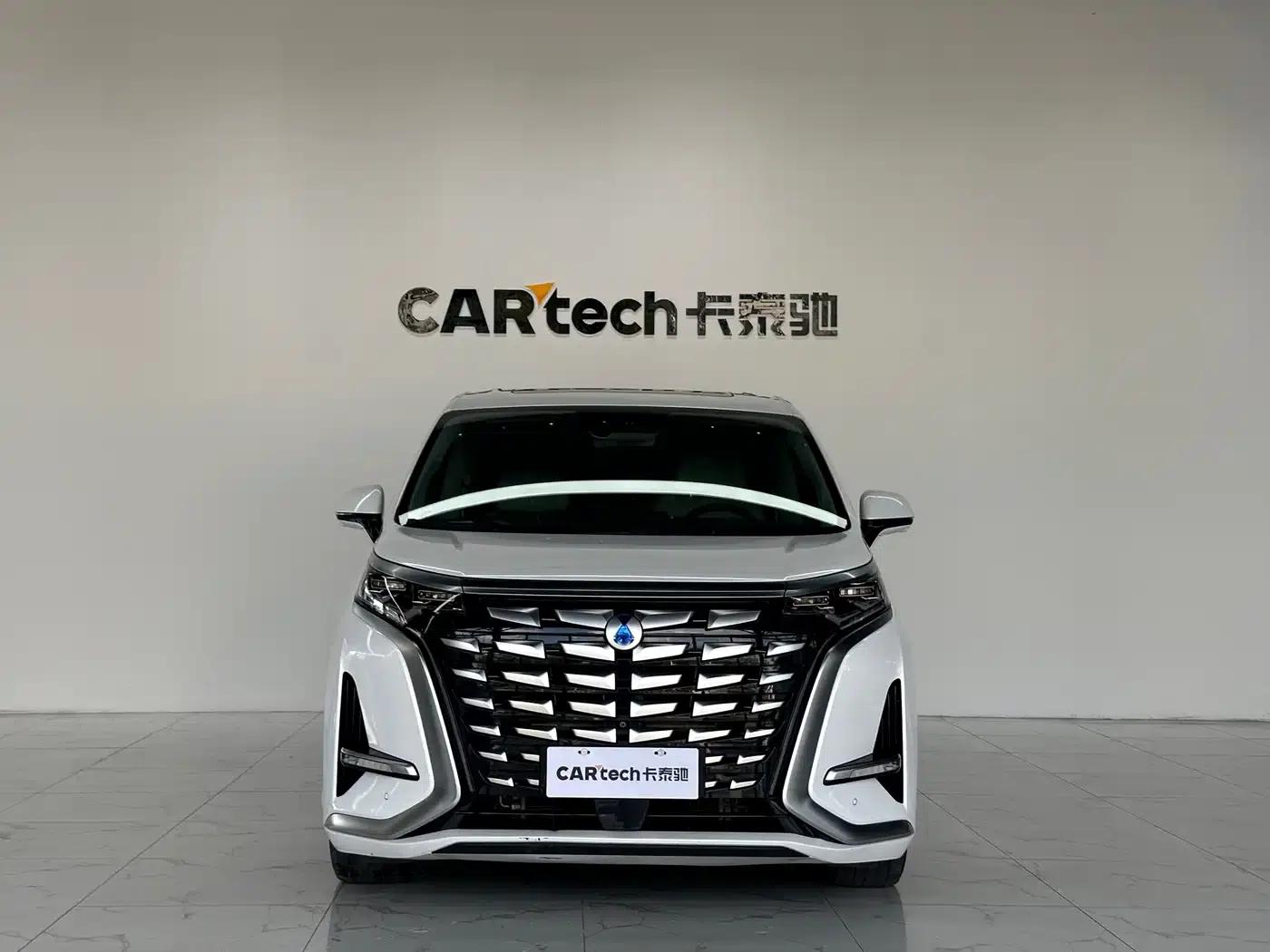 Denza D9 2022 DM-i 970 AWD Flagship Edition — миниатюра 2