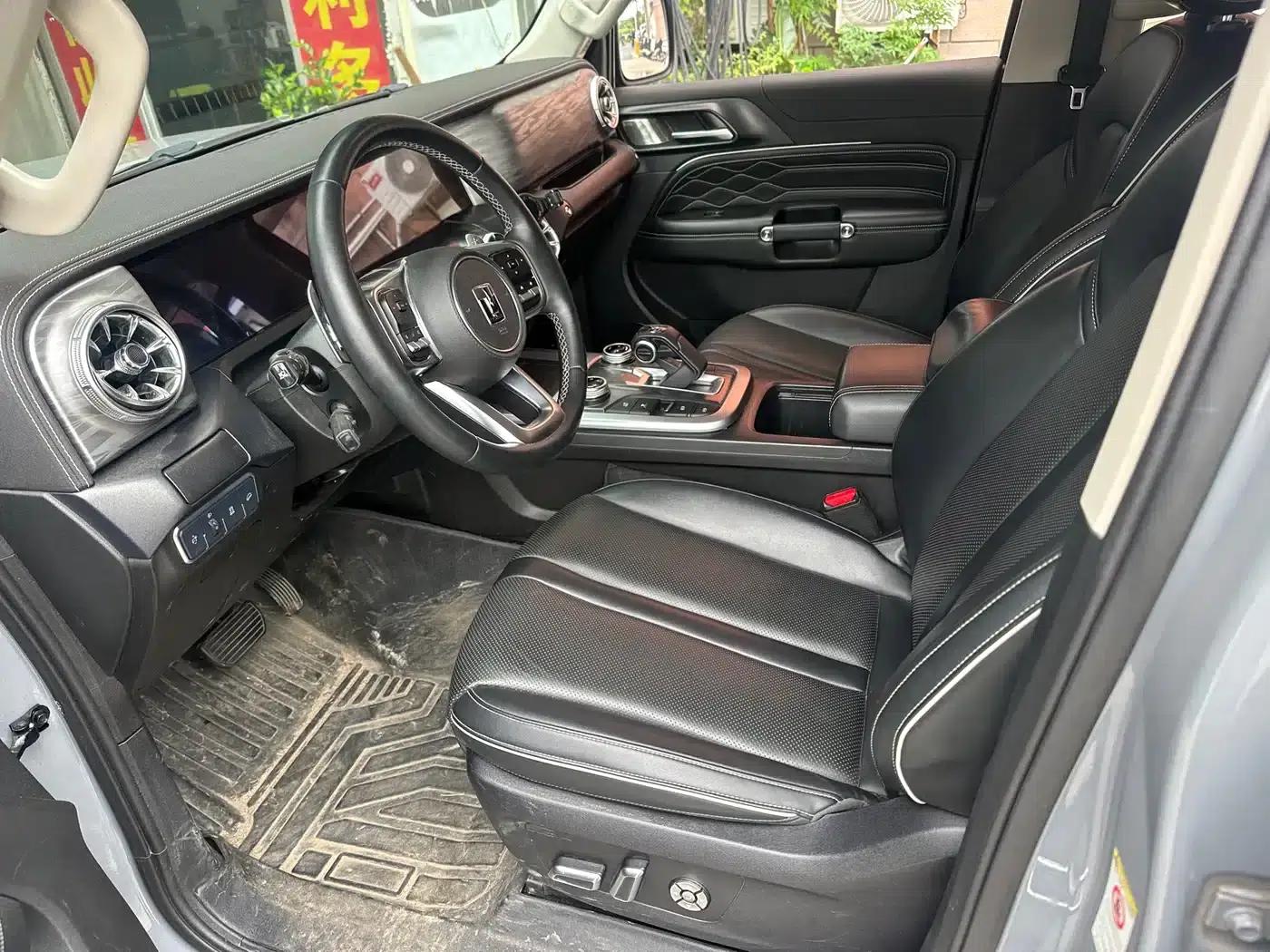 Tank 300 2023 Off-Road Edition 2.0T Conqueror — миниатюра 4