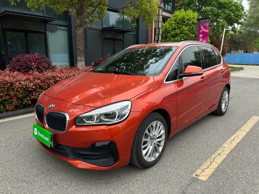 BMW 2 Series Active Tourer 2019 218i Leading Model — миниатюра 1