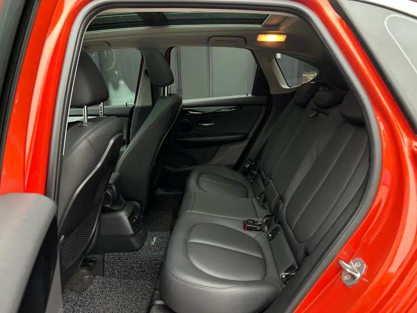 BMW 2 Series Active Tourer 2019 218i Leading Model — миниатюра 20