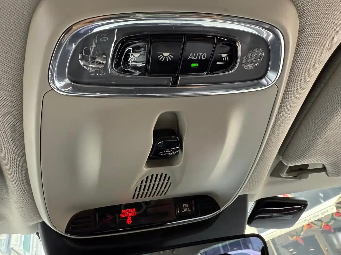 2018 Volvo S90 T5 Smart Edition — миниатюра 31