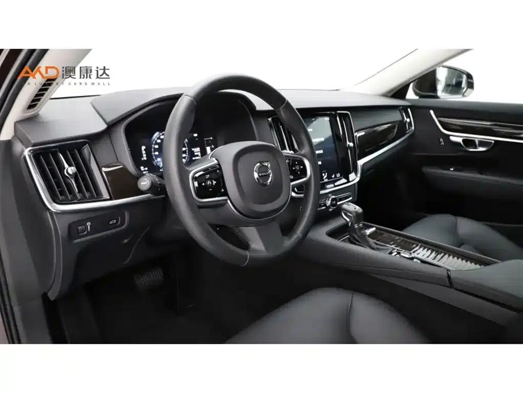 2018 Volvo S90 T5 Smart Edition — миниатюра 6