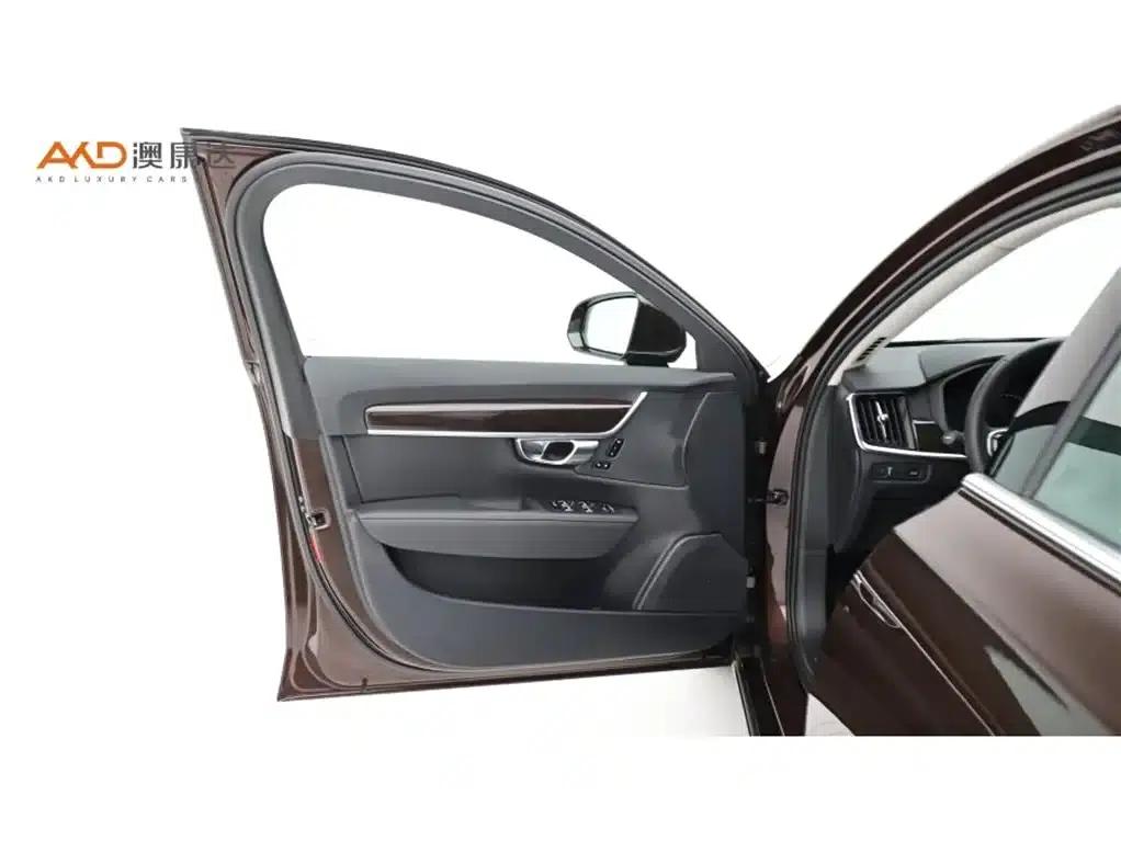 2018 Volvo S90 T5 Smart Edition — миниатюра 10