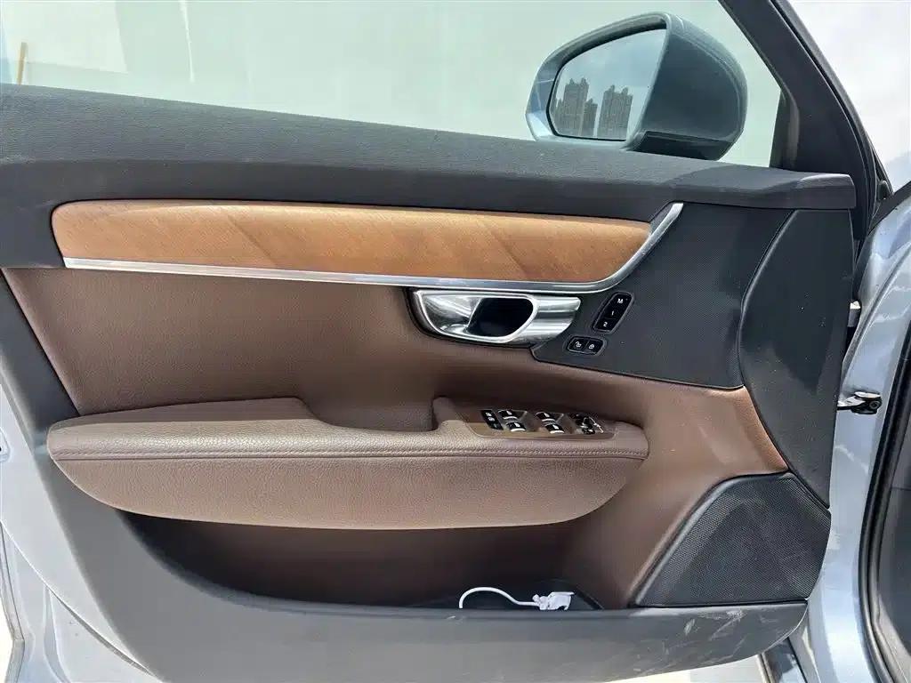 Volvo S90 2020 Facelift T5 Smart Luxury Edition — миниатюра 11