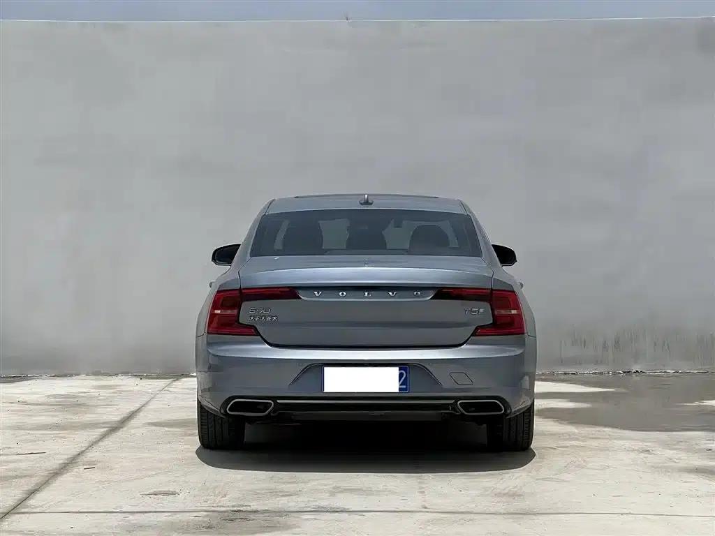 Volvo S90 2020 Facelift T5 Smart Luxury Edition — миниатюра 4