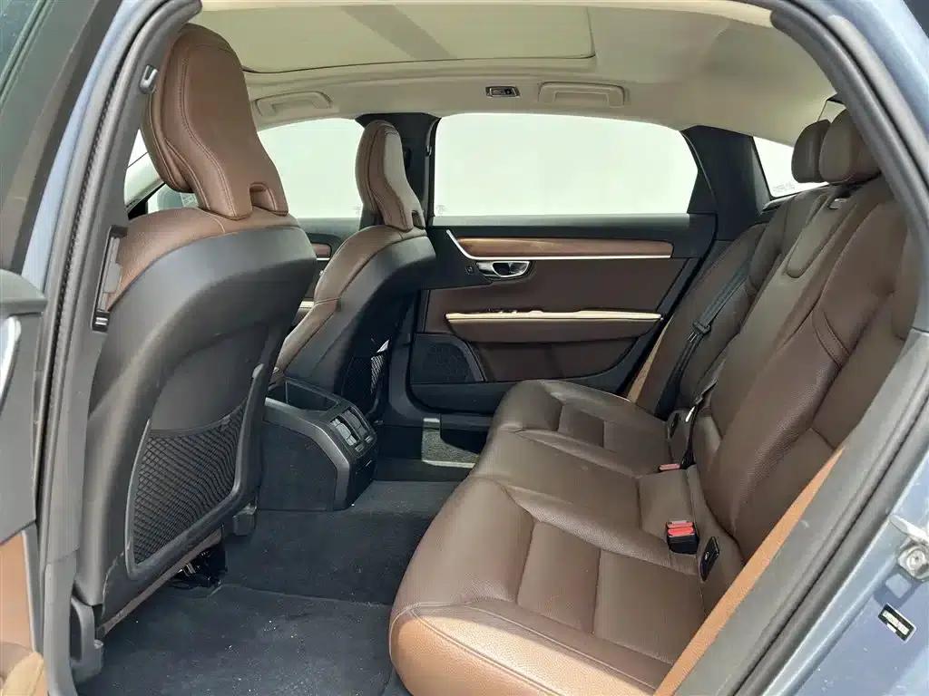 Volvo S90 2020 Facelift T5 Smart Luxury Edition — миниатюра 7