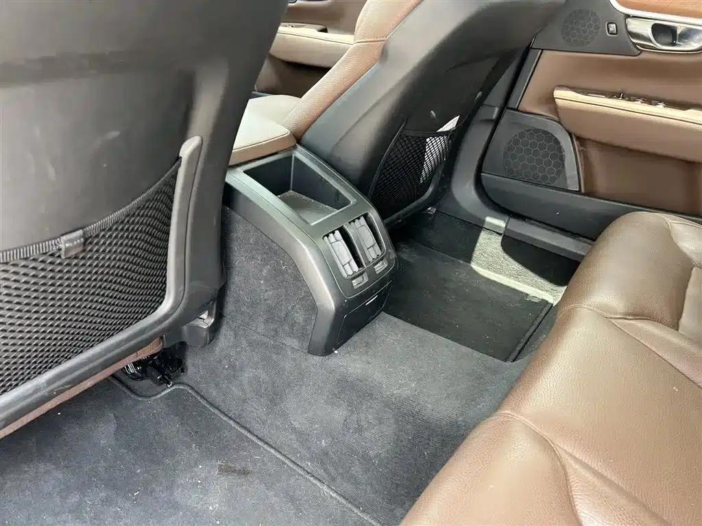 Volvo S90 2020 Facelift T5 Smart Luxury Edition — миниатюра 10