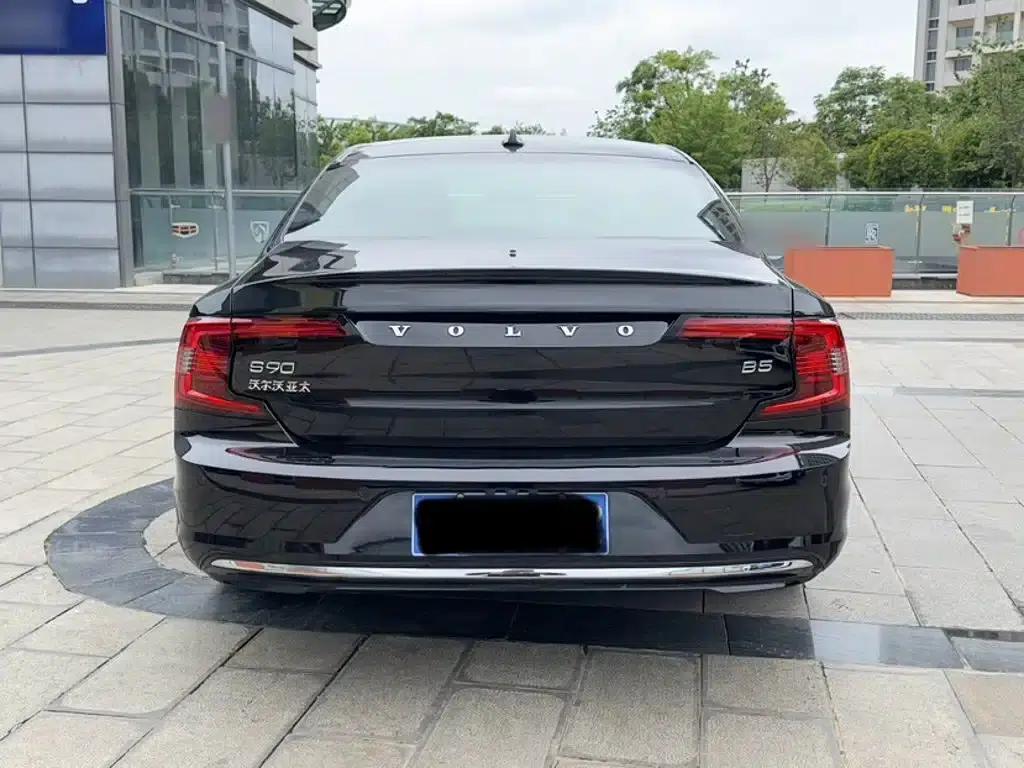 2024 Volvo S90 B5 Smart Luxury Edition — миниатюра 10