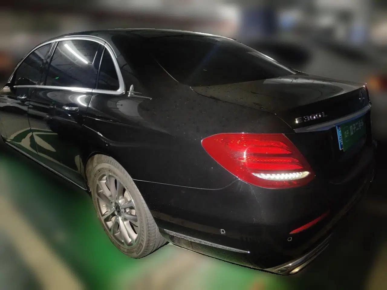 Mercedes-Benz E-Class 2019 Facelifted E 300 L Stylish Version — миниатюра 4