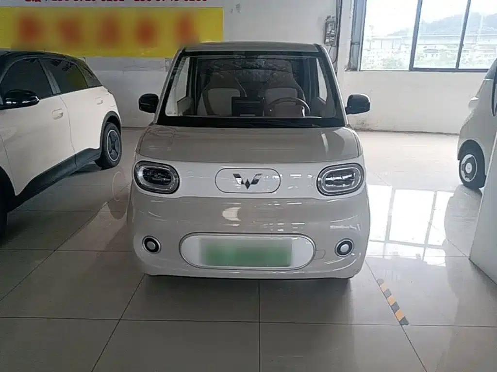 Hongguang MINIEV 2024 Third Generation 215km/h Youth Edition — миниатюра 3