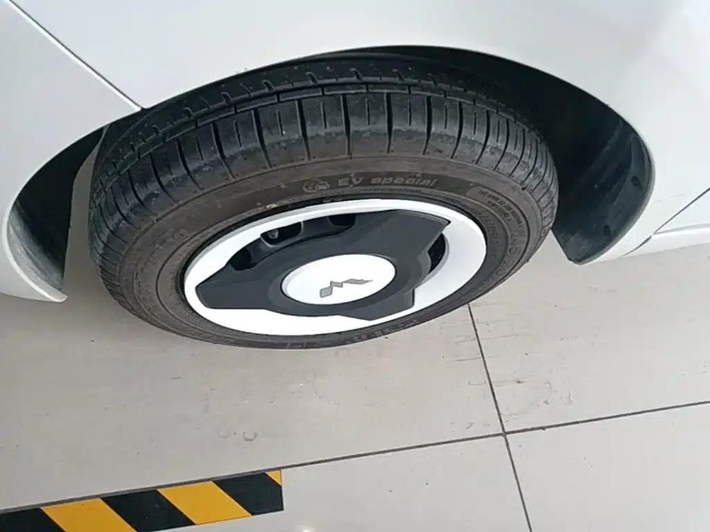 Hongguang MINIEV 2024 Third Generation 215km/h Youth Edition — миниатюра 23