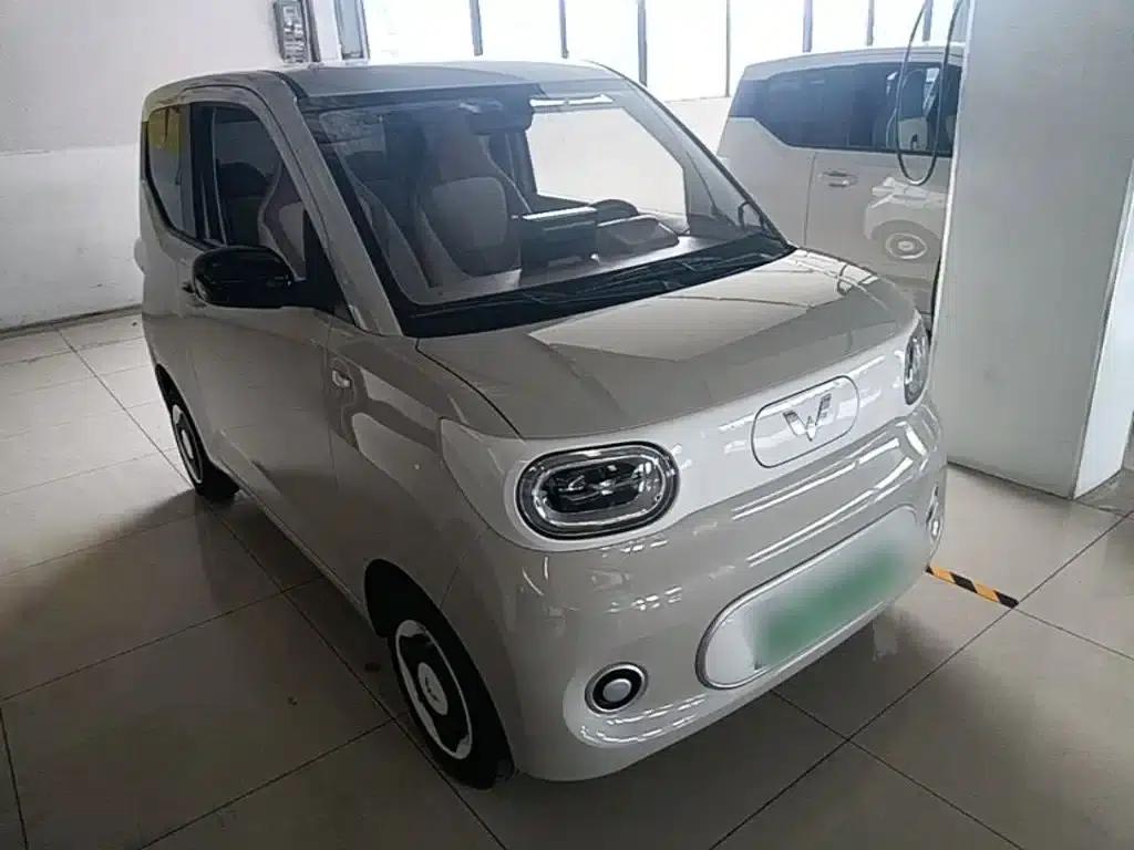 Hongguang MINIEV 2024 Third Generation 215km/h Youth Edition — миниатюра 4
