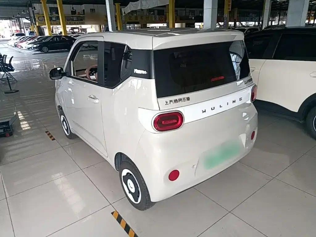 Hongguang MINIEV 2024 Third Generation 215km/h Youth Edition — миниатюра 5