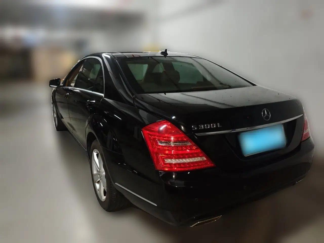 Mercedes-Benz S-Class 2012 S 300 L Luxury Grand Edition — миниатюра 4