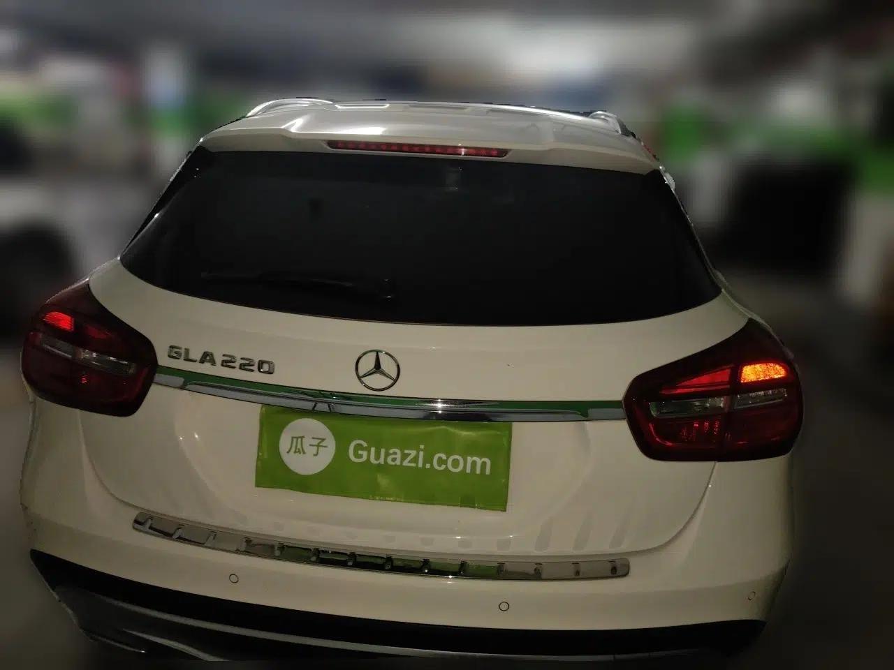 Mercedes-Benz GLA 2016 GLA 200 Fashion Model — миниатюра 5
