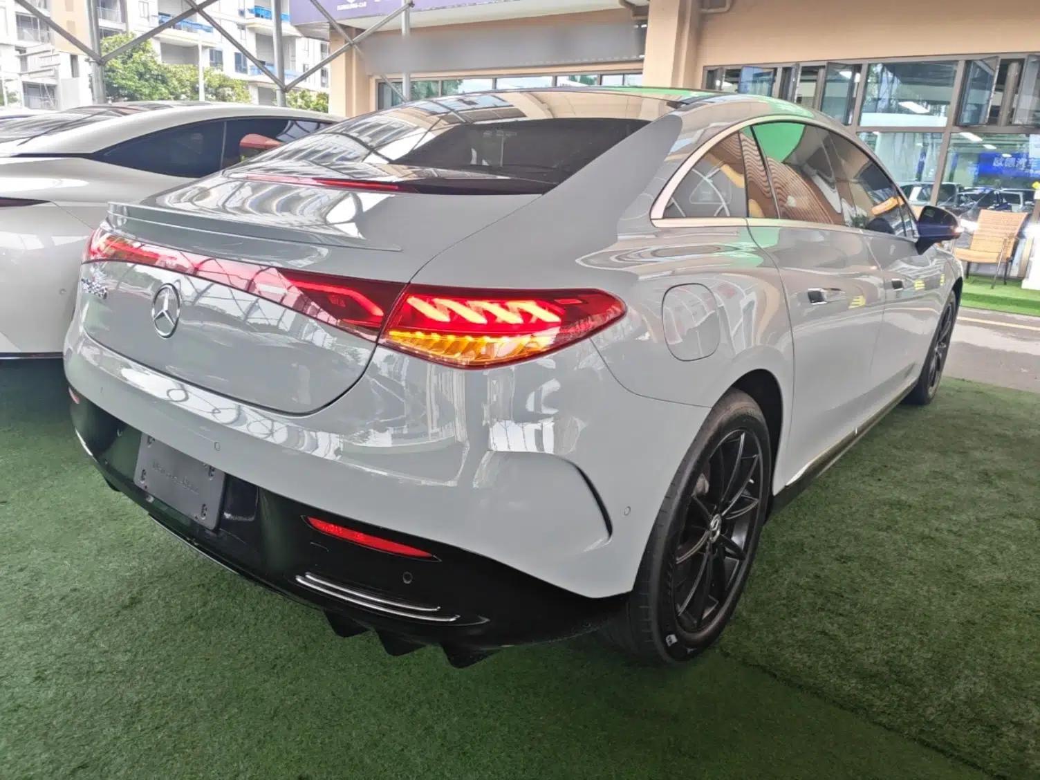 Mercedes-Benz EQE 2022 350 Pioneer Edition — миниатюра 6