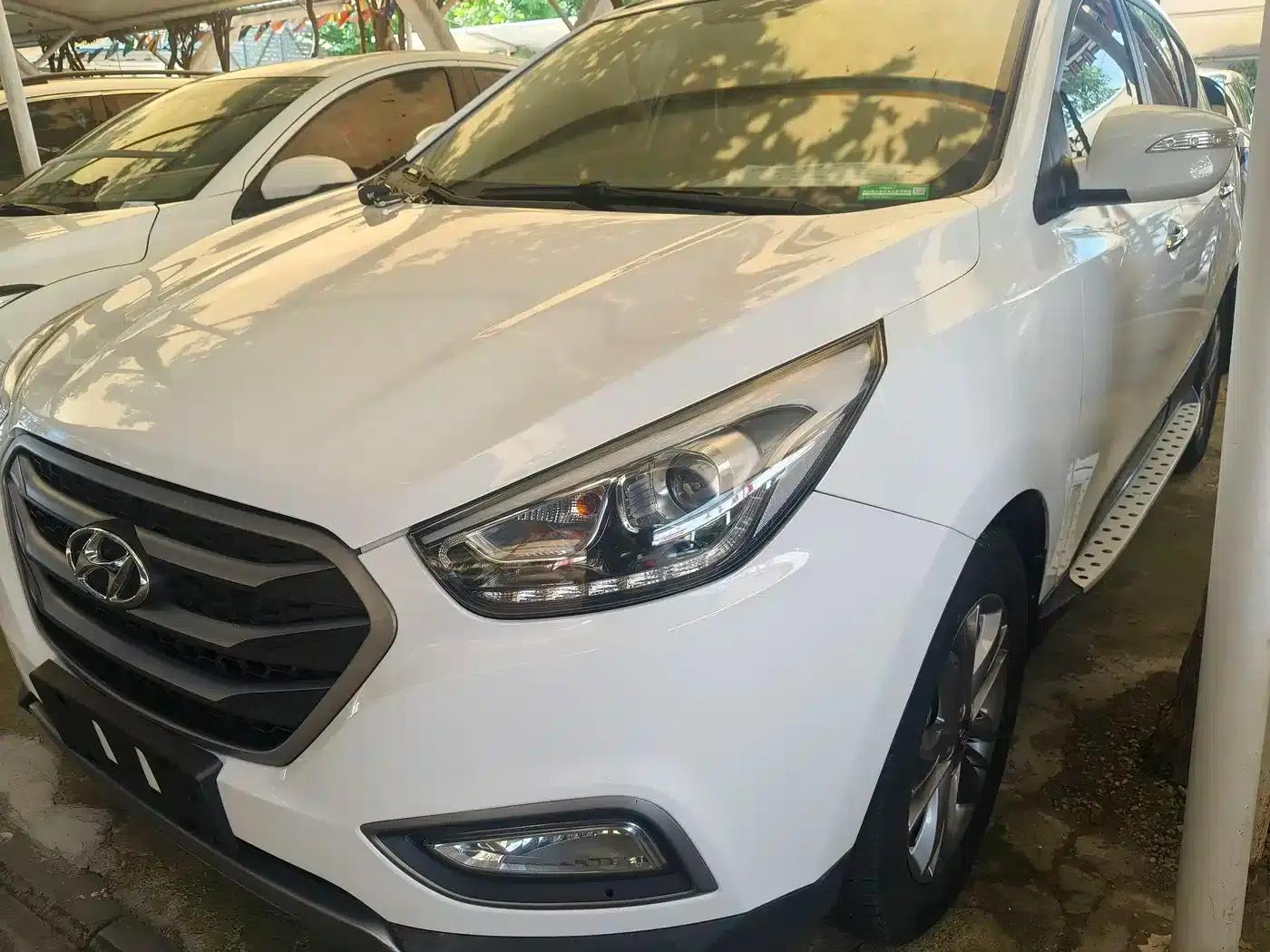 Beijing Hyundai ix35 2013 2.0L Automatic 2WD Smart GLS (National IV Emission Standard) — миниатюра 3