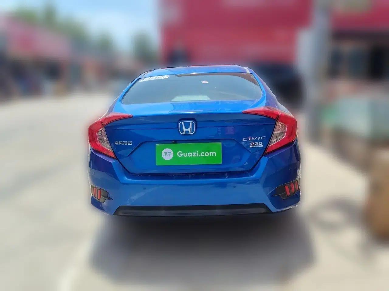 Honda Civic 2016 220TURBO CVT Prestige Edition — миниатюра 5