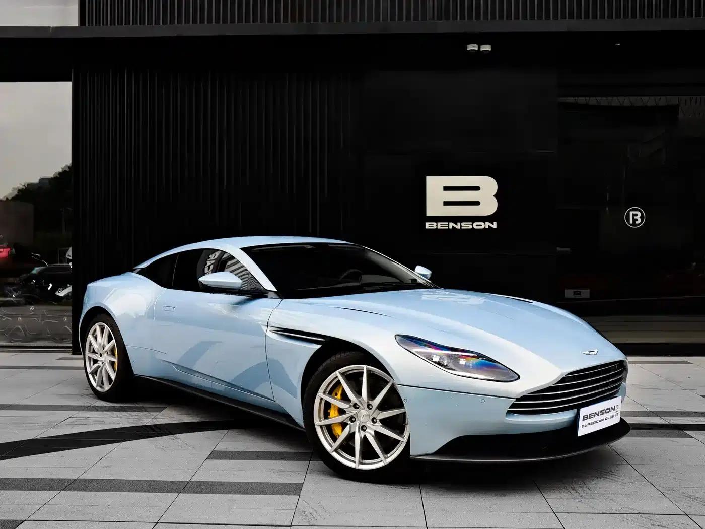 Aston Martin DB11 2019 4.0T V8 Coupe — миниатюра 3