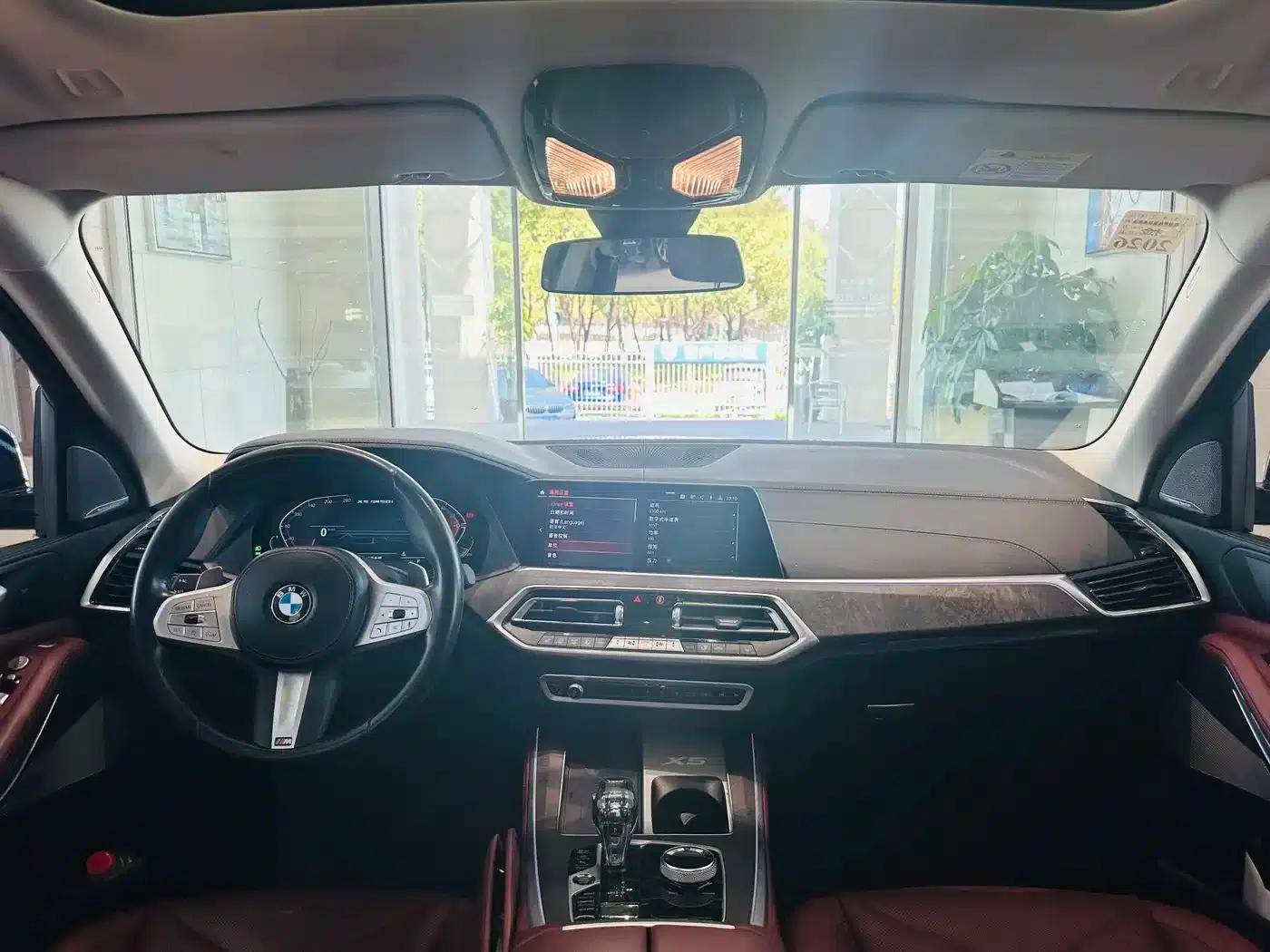 BMW X5 2022 xDrive 30Li Luxury M Sport Package — миниатюра 5