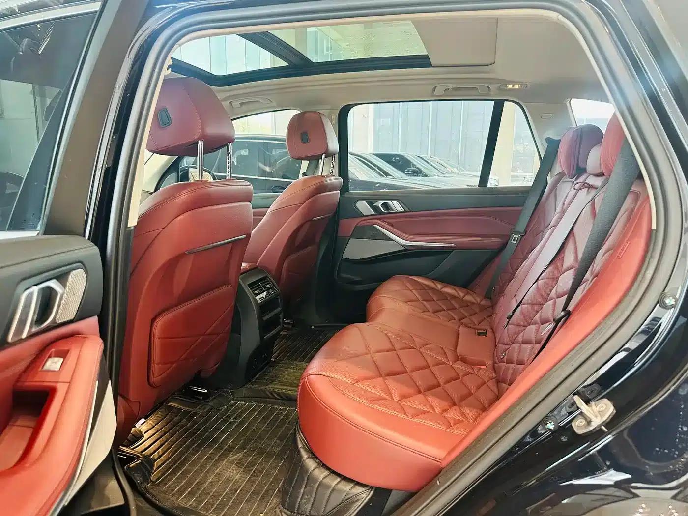 BMW X5 2022 xDrive 30Li Luxury M Sport Package — миниатюра 6