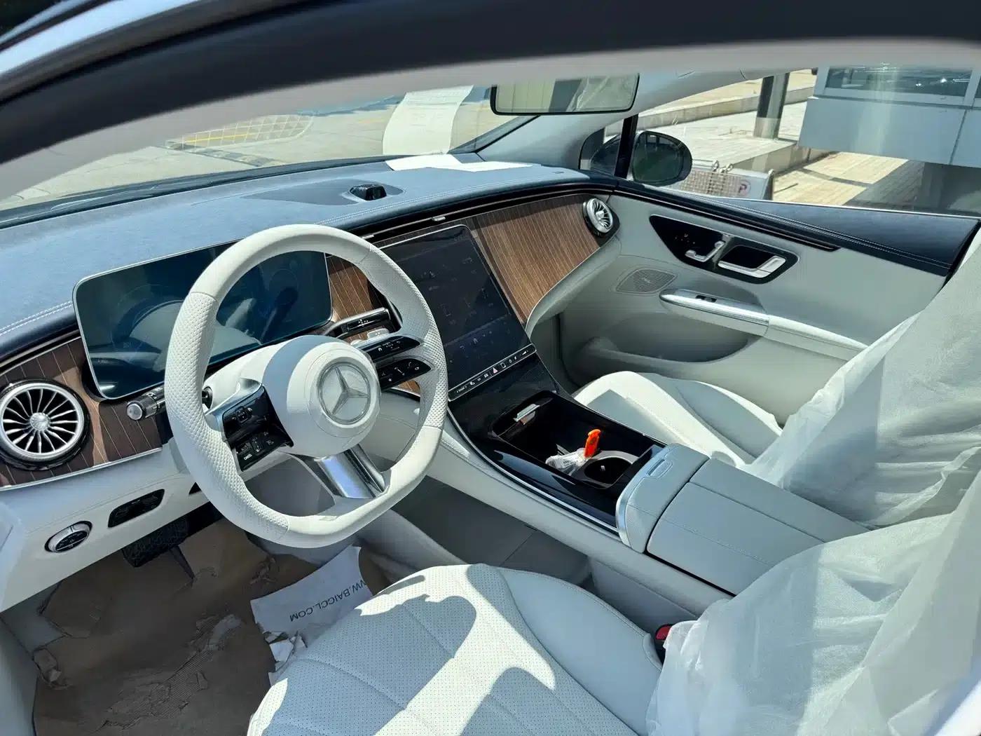 Mercedes-Benz EQE 2025 500 4MATIC Pioneer Edition — миниатюра 19