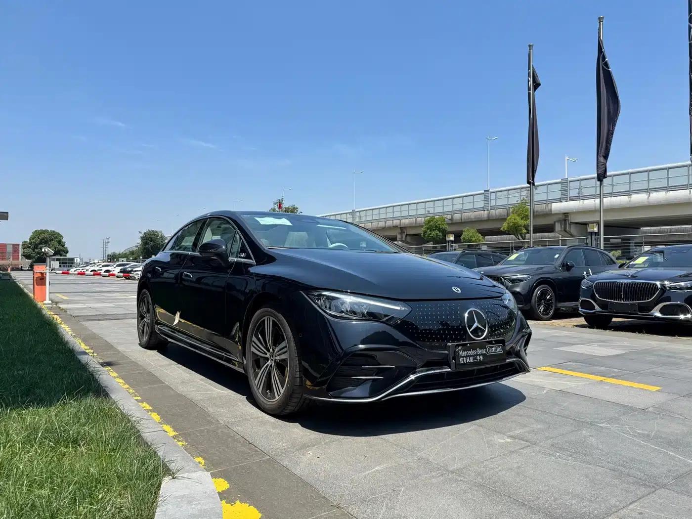 Mercedes-Benz EQE 2025 500 4MATIC Pioneer Edition — миниатюра 3