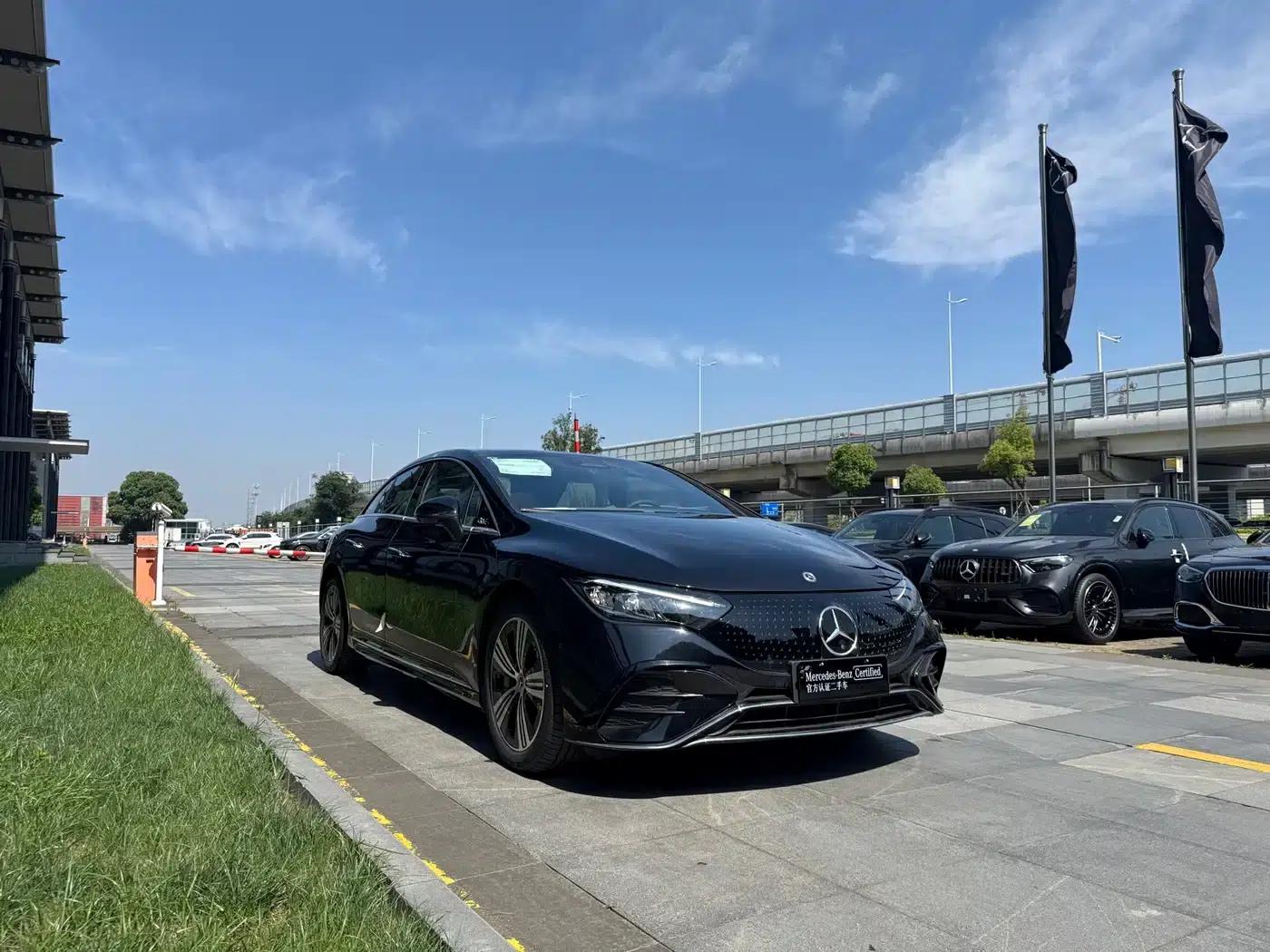 Mercedes-Benz EQE 2025 500 4MATIC Pioneer Edition — миниатюра 3