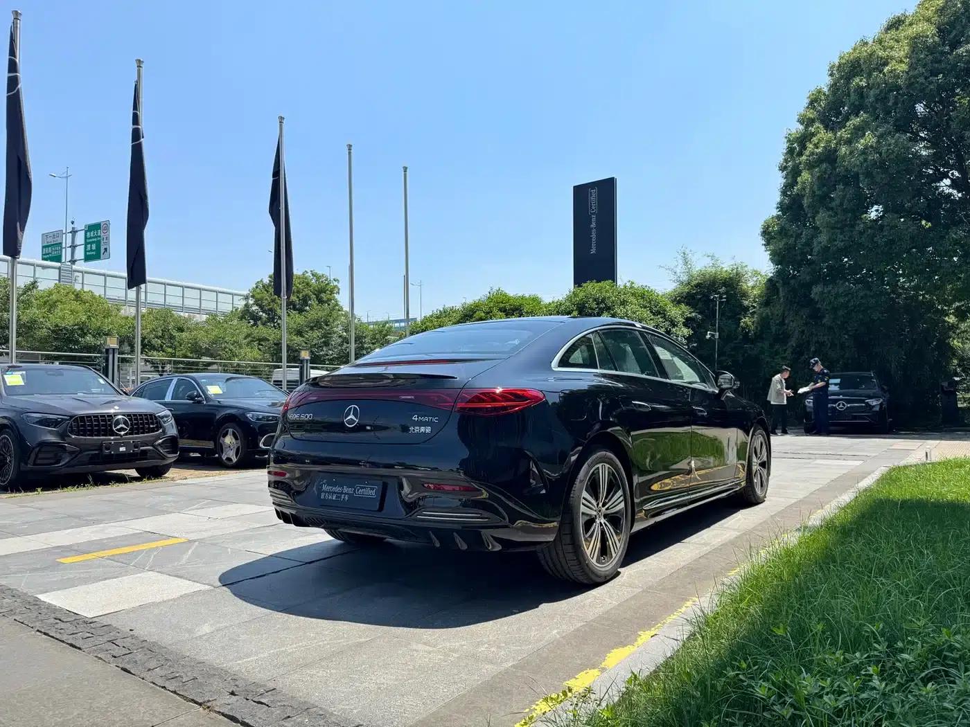 Mercedes-Benz EQE 2025 500 4MATIC Pioneer Edition — миниатюра 17