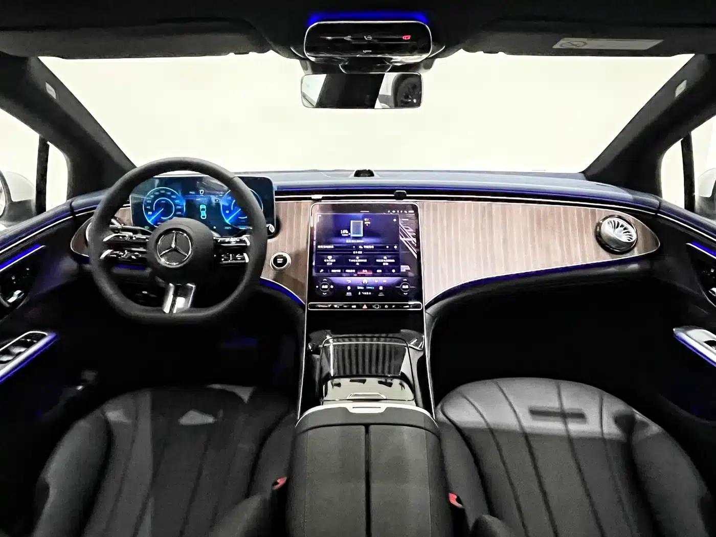 Mercedes-Benz EQE 2025 500 4MATIC Luxury Edition — миниатюра 7