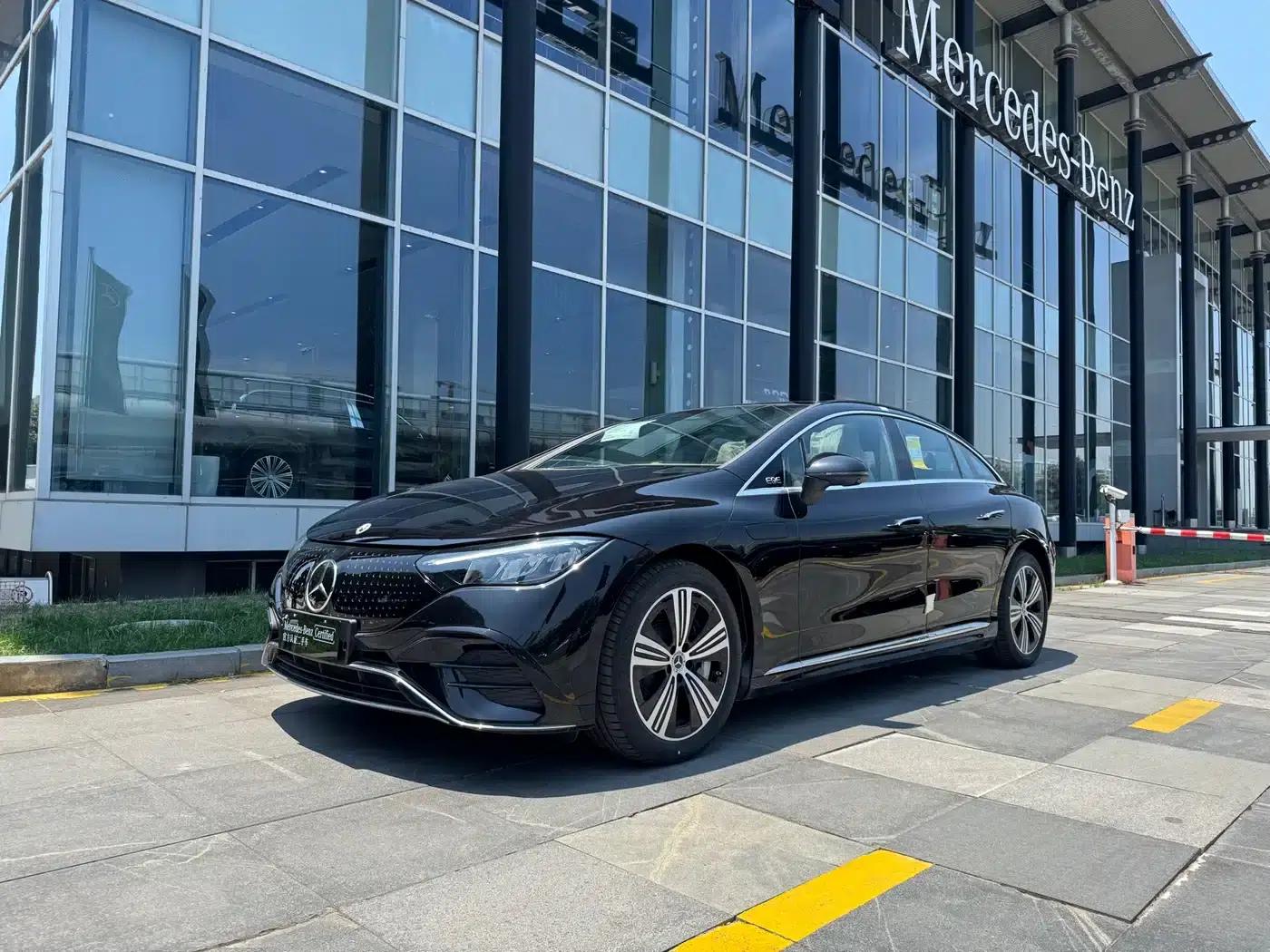 Mercedes-Benz EQE 2025 500 4MATIC Pioneer Edition — миниатюра 1